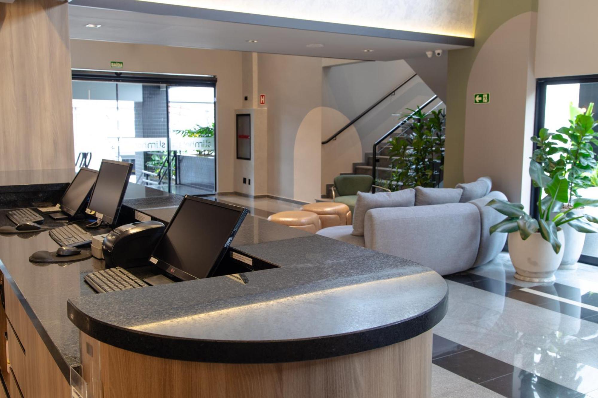Slim Curitiba Alto Da XV Hotell Eksteriør bilde