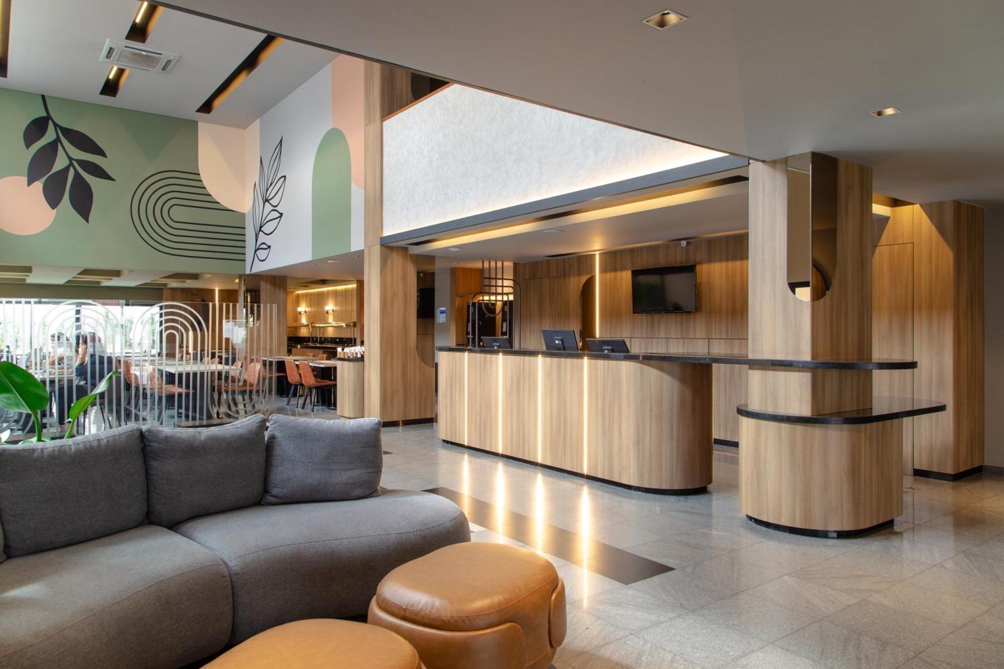 Slim Curitiba Alto Da XV Hotell Eksteriør bilde
