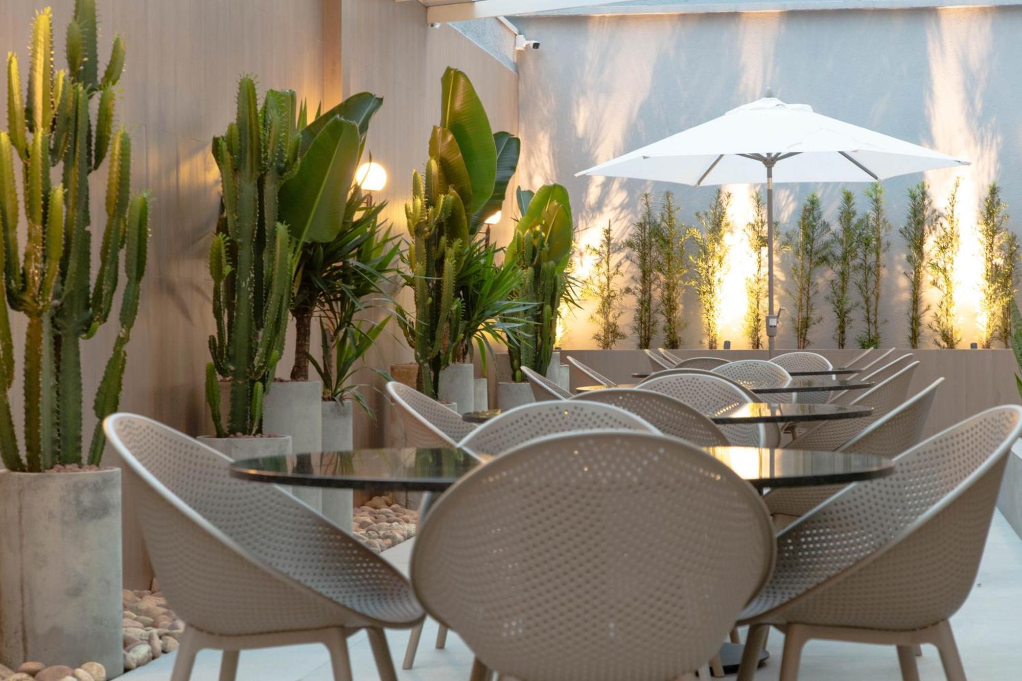 Slim Curitiba Alto Da XV Hotell Eksteriør bilde