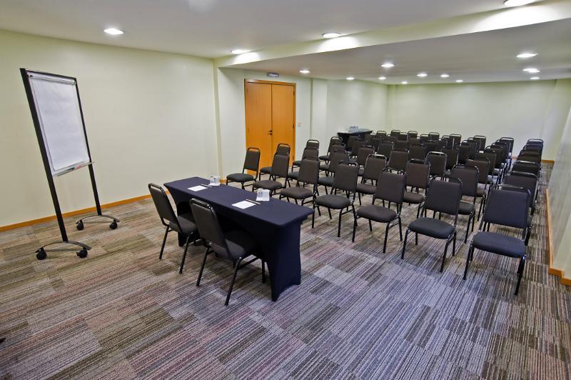 Slim Curitiba Alto Da XV Hotell Eksteriør bilde