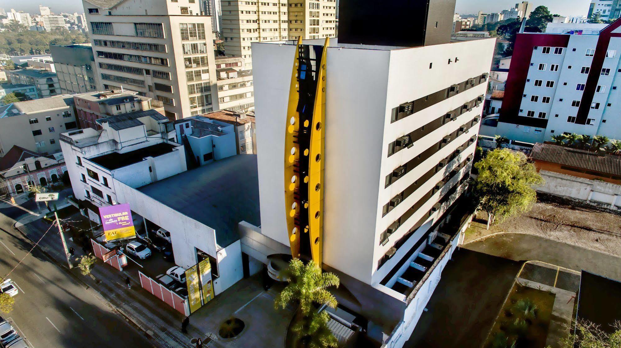 Slim Curitiba Alto Da XV Hotell Eksteriør bilde