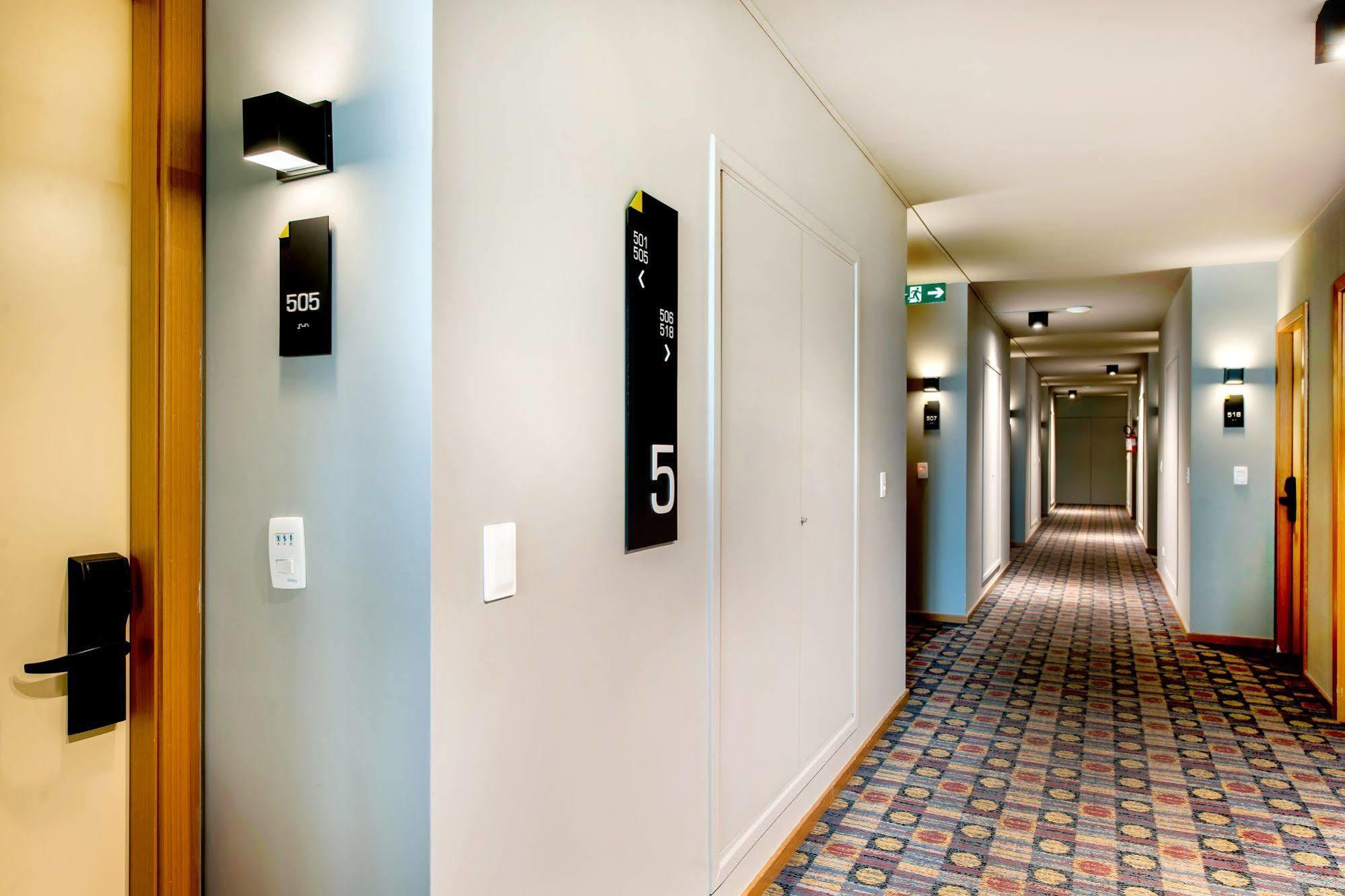 Slim Curitiba Alto Da XV Hotell Eksteriør bilde